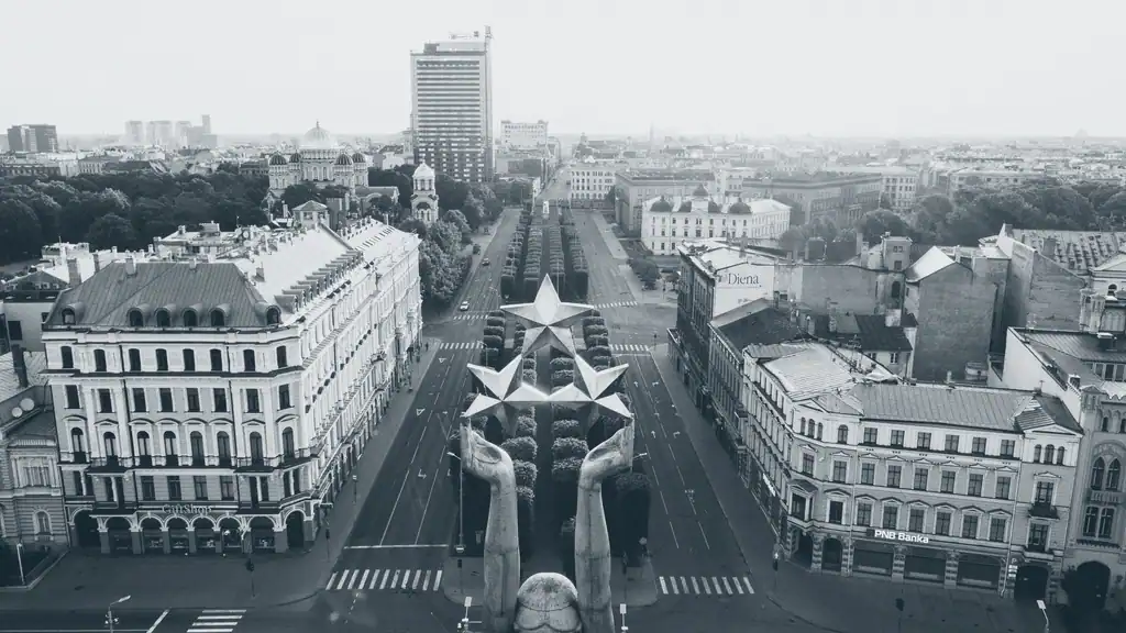 The Freedom Monument in Riga, seen from above, with Brīvības iela running north